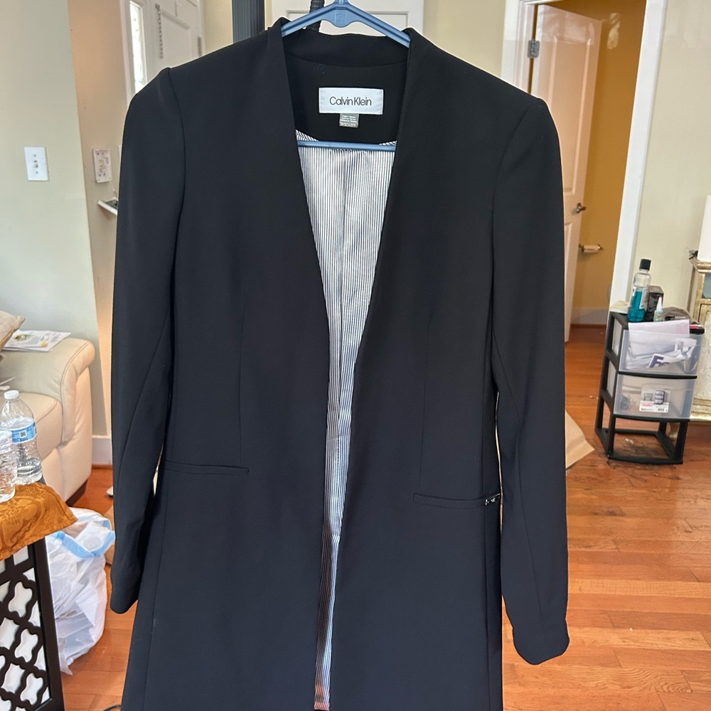 Calvin Klein Black Blazer with Tailored Lapel Design